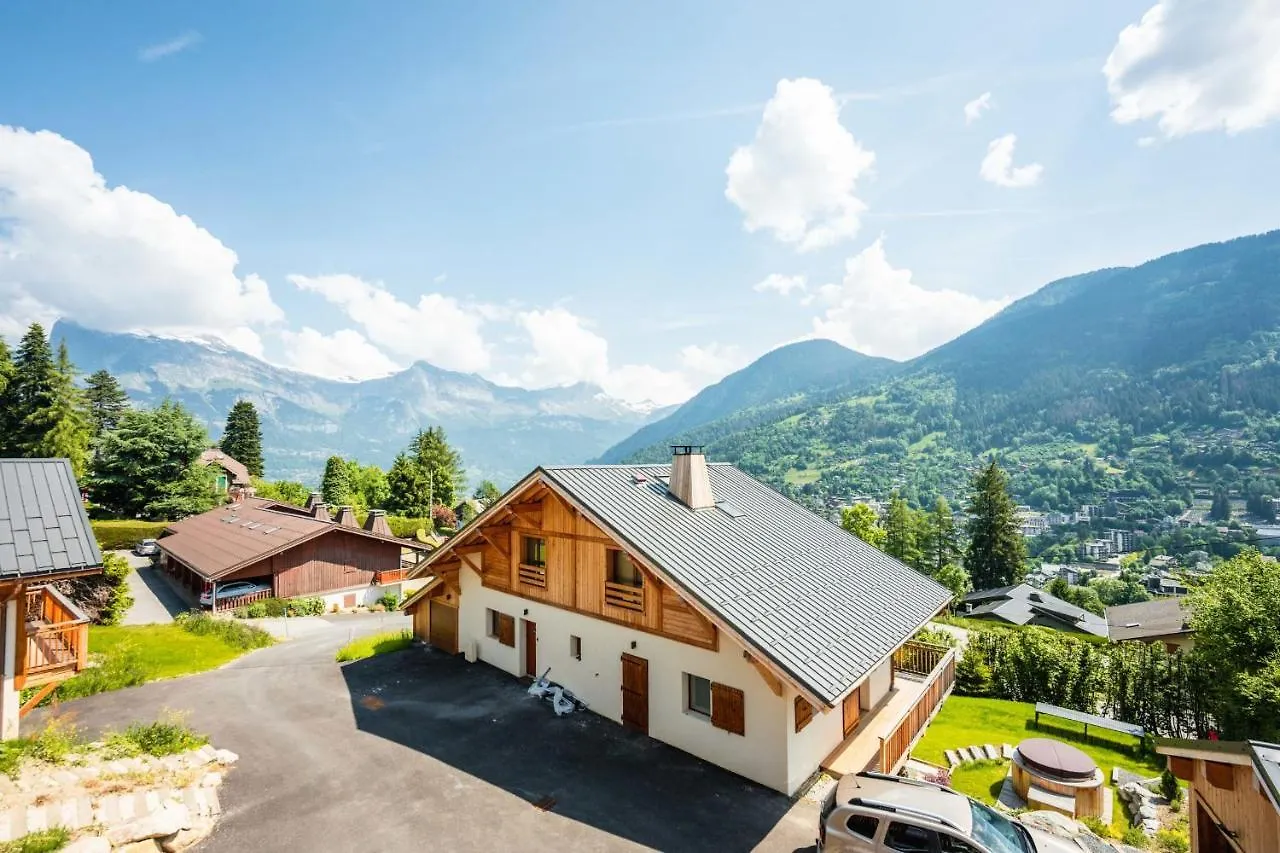 Sumptuous 4-Star Chalet For Unforgettable Stays Saint-Gervais-les-Bains 0*,