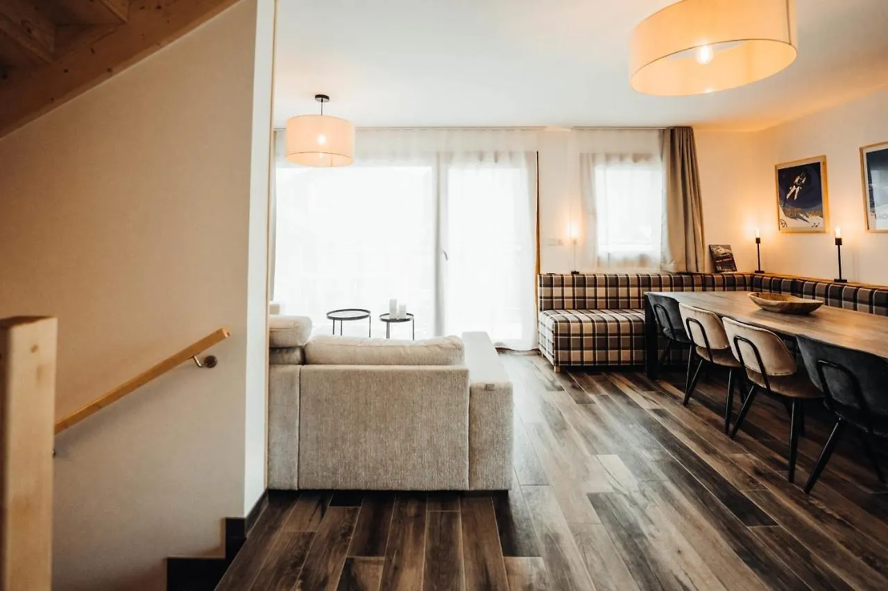 Sumptuous 4-Star Chalet For Unforgettable Stays Saint-Gervais-les-Bains 0*,