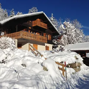 Du Meilly Chalet